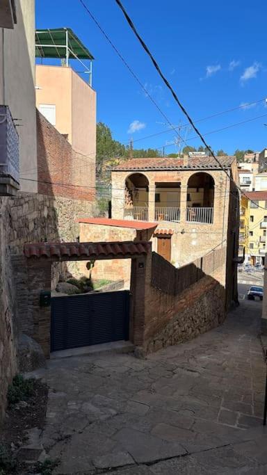 Habitacion Roca Foradada En Casa Cami De Les Aiguees Monistrol De Montserrat Exterior foto